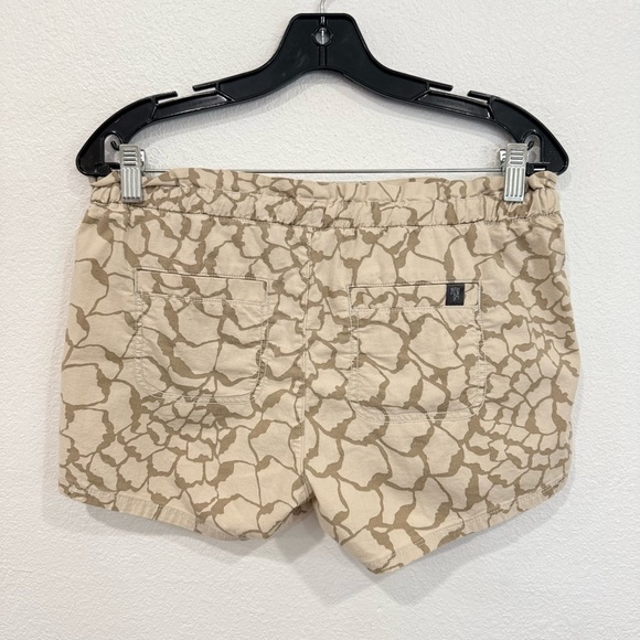 The North Face Cotton Shorts Tan Brown Women’s Size Small - Picture 2 of 4